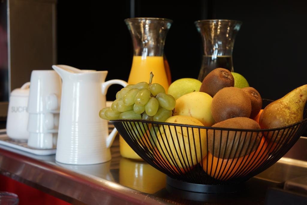 Hotel Courtille De Solutre Dış mekan fotoğraf