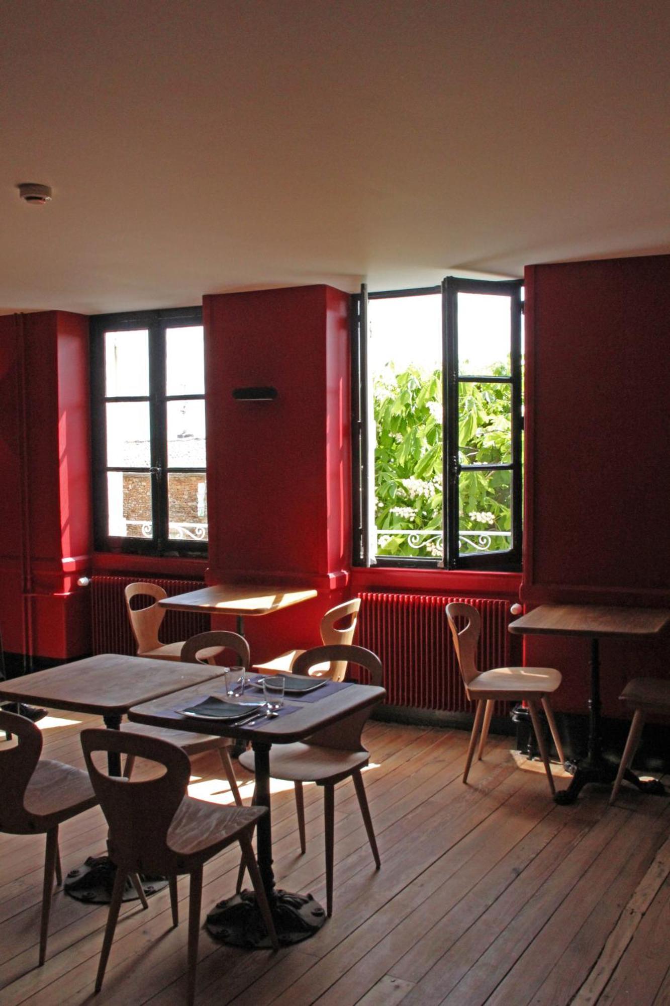 Hotel Courtille De Solutre Dış mekan fotoğraf